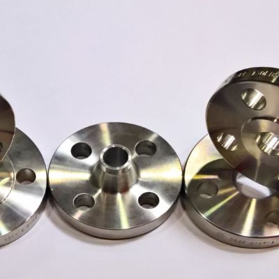 FLANGES